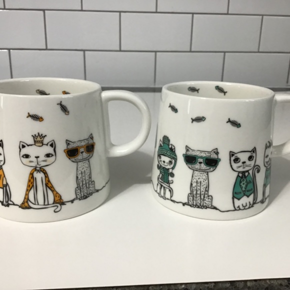 VTG Paws Cafe BIA Cordon Bleu Whimsical Cat Mugs Set of 2 - Picture 2 of 8